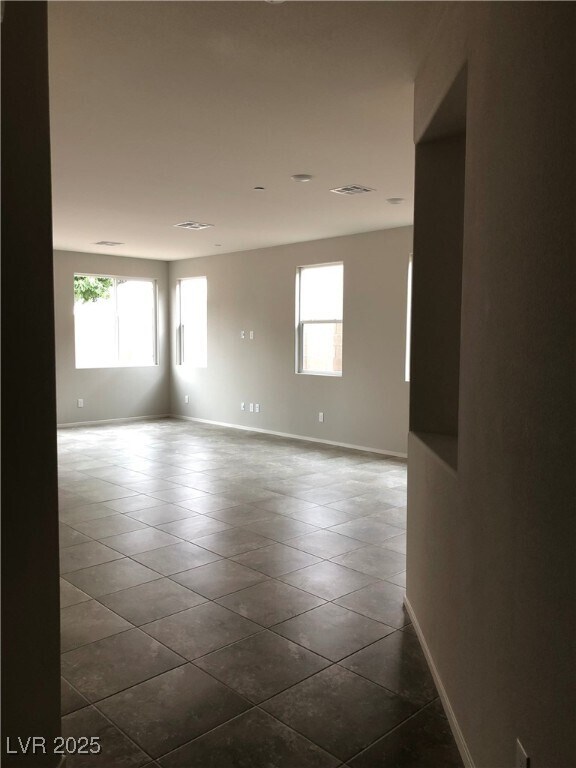 Foto del edificio - 1299 El Solindo Ln