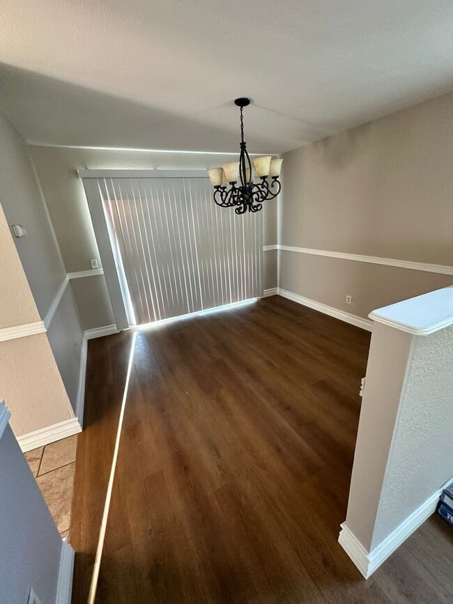 Building Photo - Hyacinth Ln - BEAUTIFUL Sunnymead Ranch Ho...