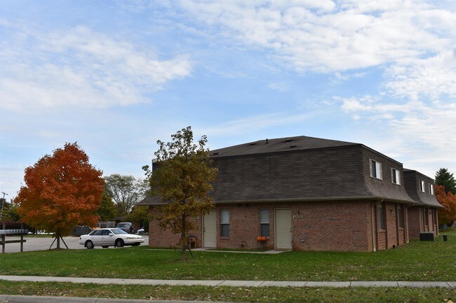 Foto del edificio - 2448 Ben Dougan Ln