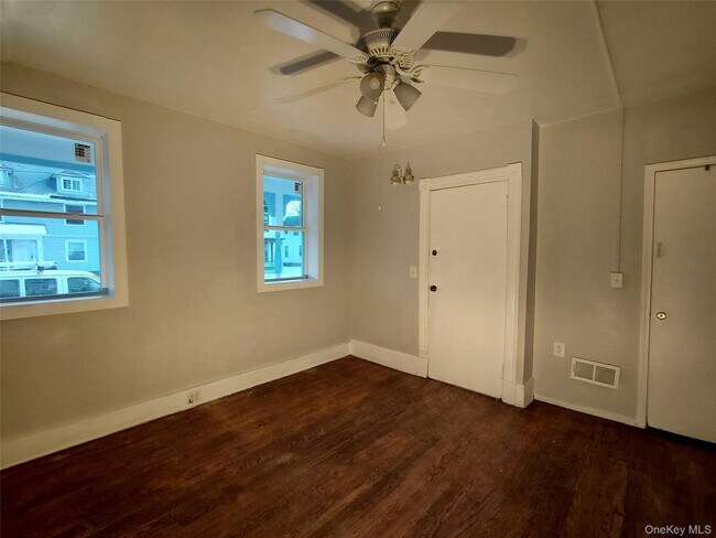 Foto del edificio - 101 Elmendorf St