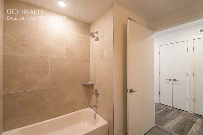 Foto del edificio - 1245 Ridge Ave