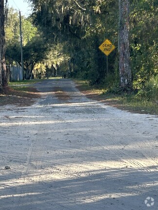 Building Photo - 10730 Crystal Springs Rd