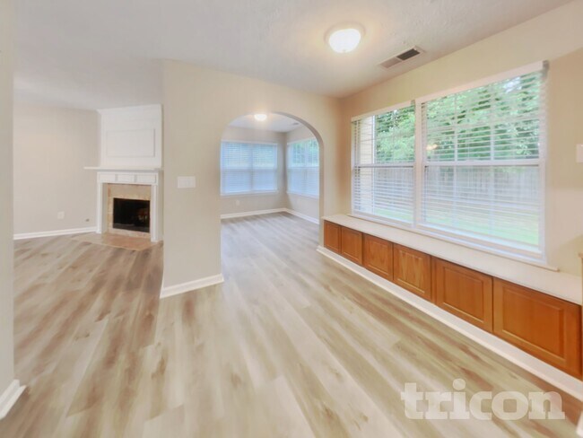 Building Photo - 5459 Somer Mill Rd