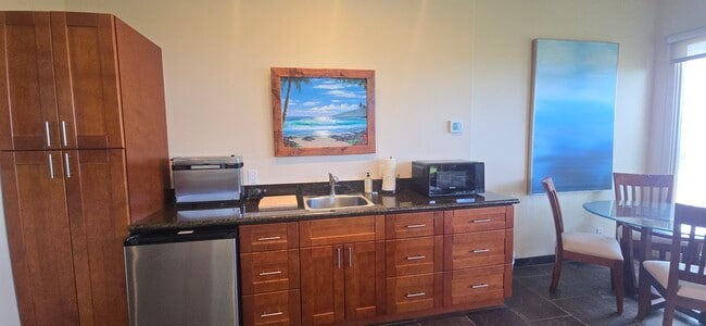 Building Photo - 202 Paia Pohaku Pl