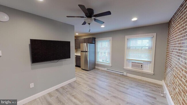 Foto del edificio - 27 S Church St