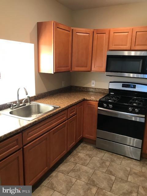 Building Photo - 2011 Stenton Ave