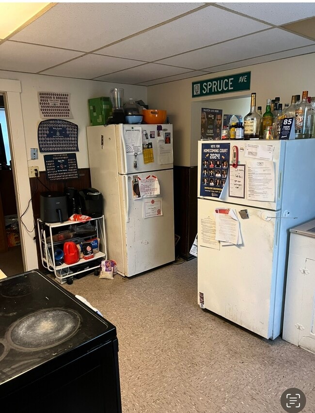 Building Photo - 309 S Willow St