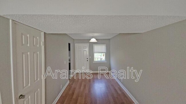 Building Photo - 3712 Case St