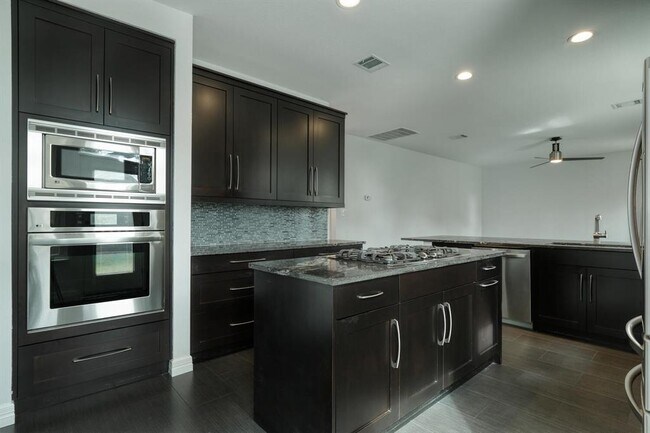 Foto del edificio - 10205 Open Gate Dr