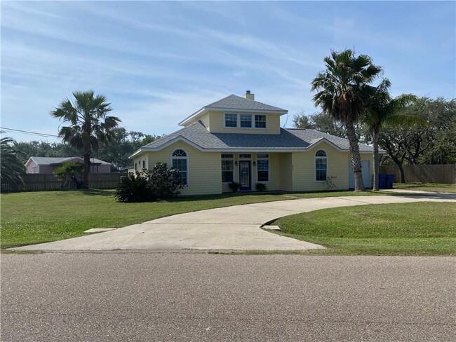 Building Photo - 1812 Picton Ln