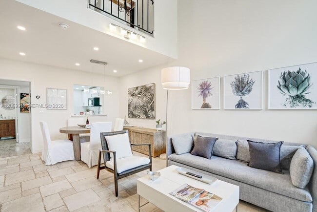 Building Photo - 9280 Biscayne Blvd
