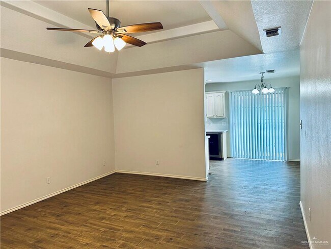 Foto del edificio - 7108 N 7th St