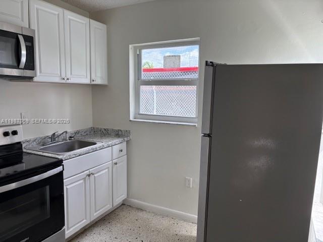 Foto del edificio - 828 SW 20th Ave