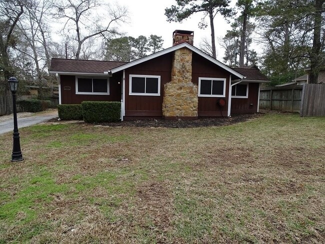 Building Photo - 160 Custers Ct