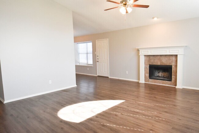 Building Photo - 9083 Creede Trl