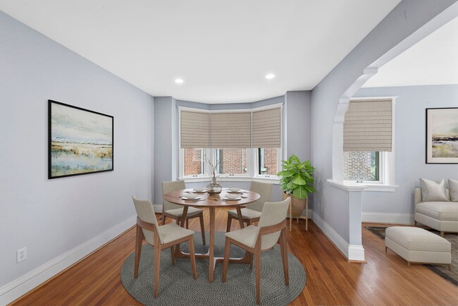 Interior Photo - 757 Syracuse Ave