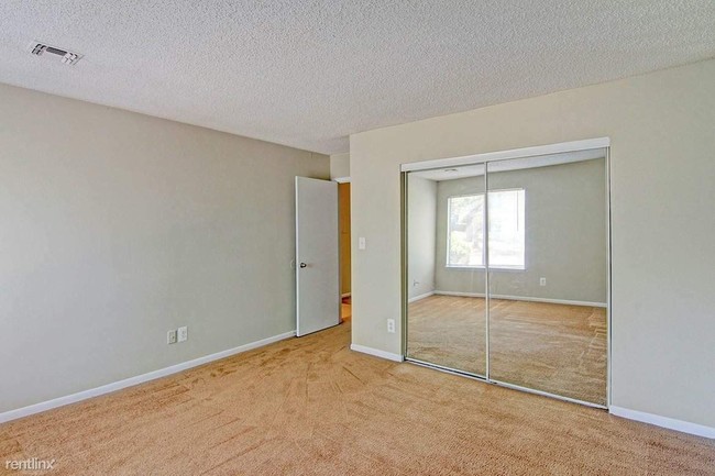 Building Photo - 5375 Stanford Village Ln