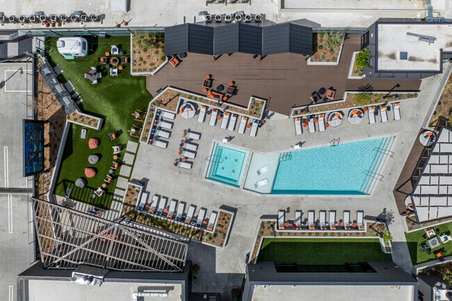 Pool - Atwood at RED