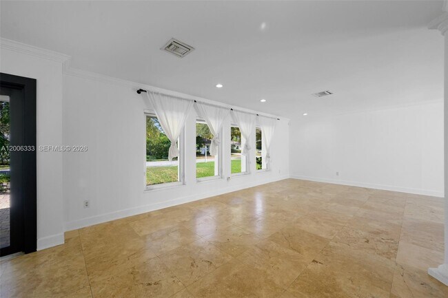 Foto del edificio - 8330 SW 171st St