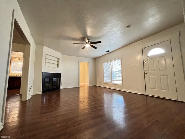 Foto del edificio - 2 br, 1 bath House - 3700 Holick Ln 3700 H...