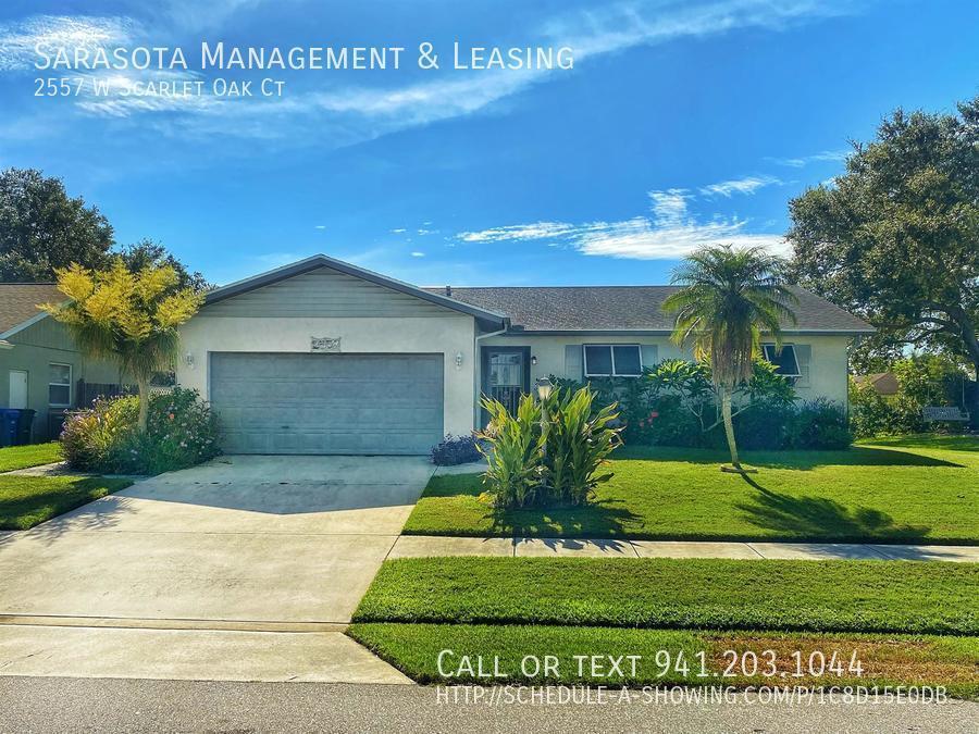 3 Bed 2 Bath Home in Colonial Oaks! House Rental in Sarasota, FL