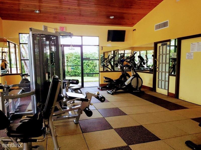 Foto principal - 1 br, 1 bath Apartment - 10800 sw 147 ave