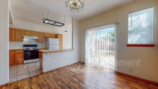 Building Photo - 10300 Autumn Sage Dr NW