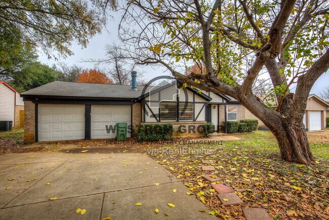 Foto del edificio - 5307 School Hill Cir
