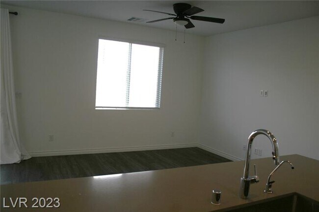 Building Photo - 7777 Vino Vranec Ct