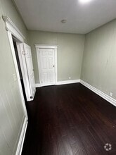 Building Photo - 141 Bedford St