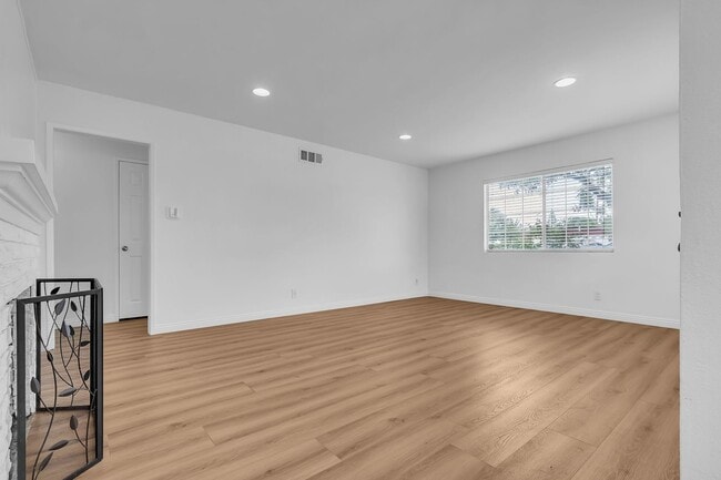 Foto del edificio - 2502 S Olive St