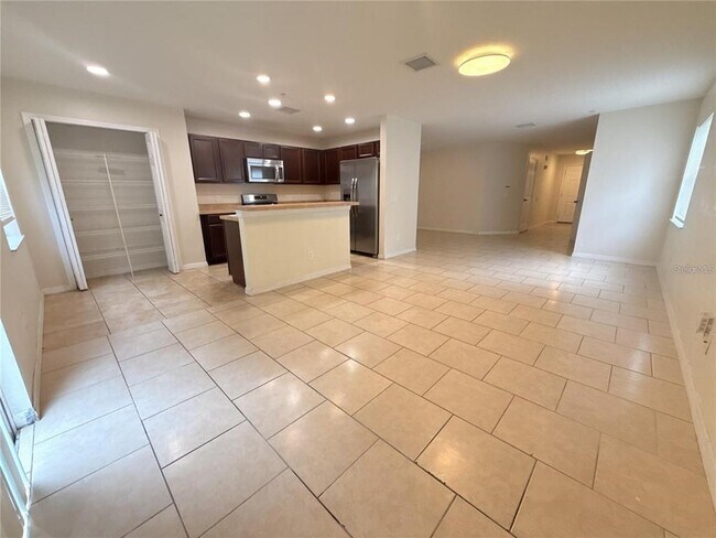Foto del edificio - 307 Prickle Pear Ct