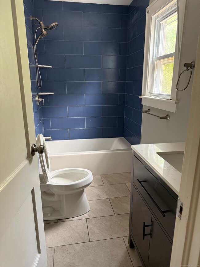 Building Photo - 38 Winter St