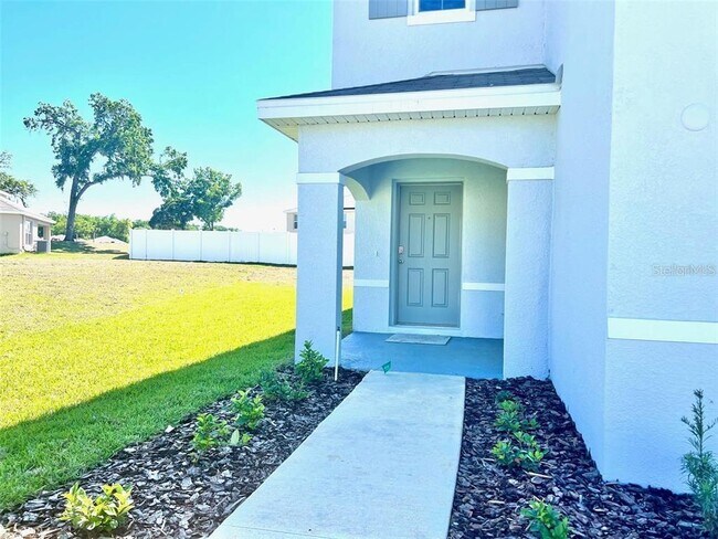 Foto del edificio - 13715 Thimbleberry Dr