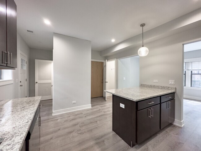 Foto del edificio - 1150 Maple Ave