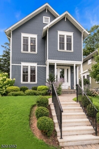 Building Photo - 99 Claremont Ave