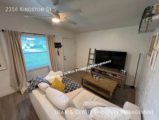 Foto del edificio - 2356 Kingston St S