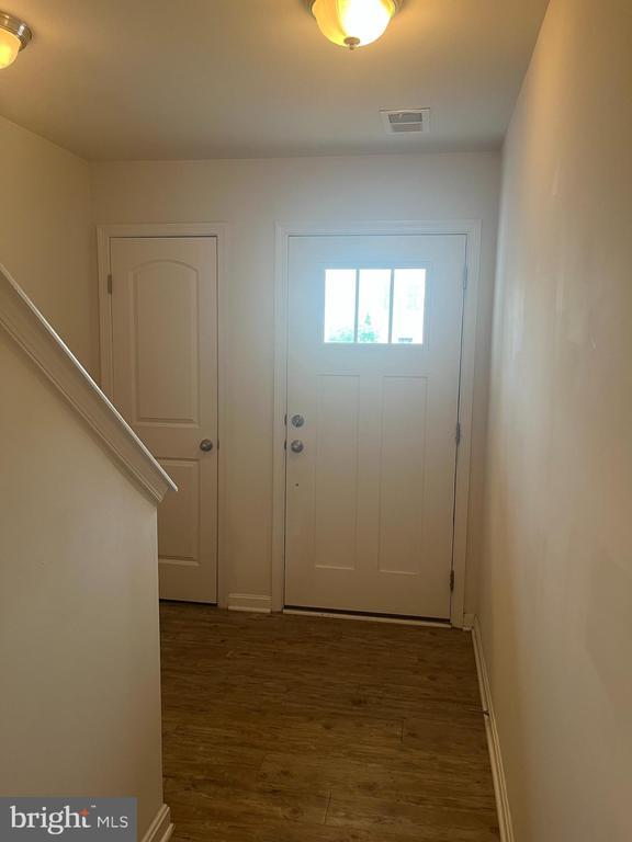 Building Photo - 178 Magellan Dr