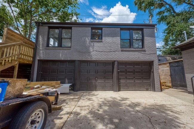 Photo - 415 Fairbanks St Apartment