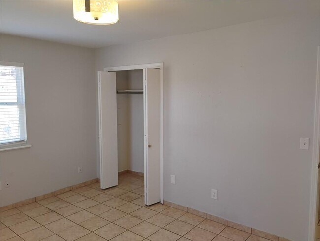 Foto del edificio - 607 SE 10th St
