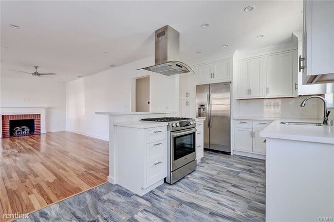 Building Photo - 3 br, 1 bath House - 326 Avenue F