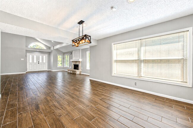 Foto del edificio - 13103 Wickersham Ln