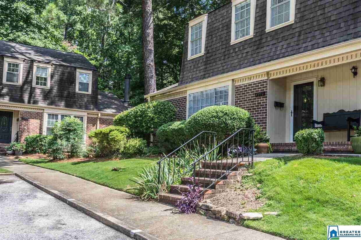 Foto principal - 4351 Wilderness Ct