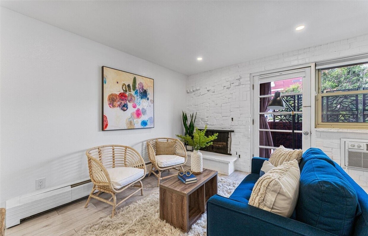 Foto principal - 625 N Pennsylvania St