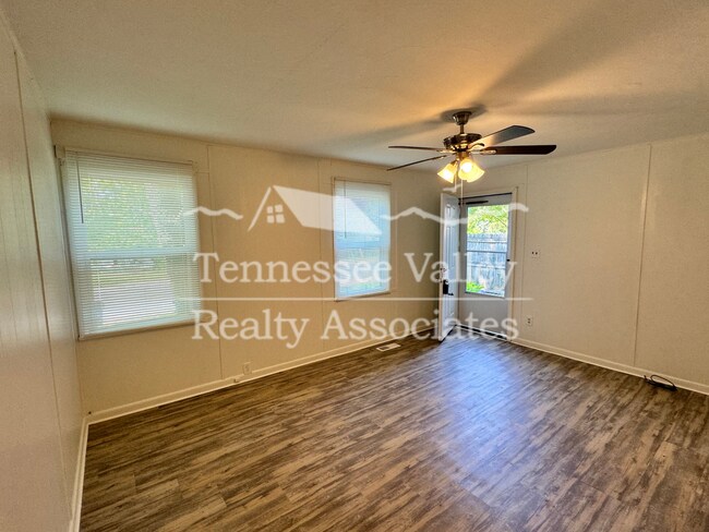 Foto del edificio - 720-722 W. Outer Dr.