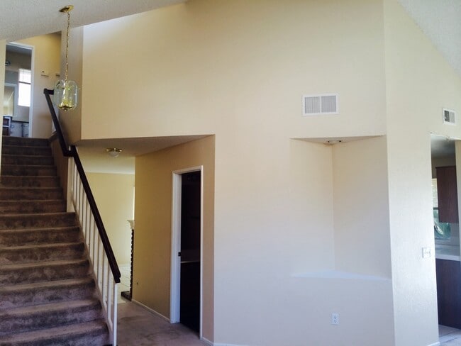 !! JUST REMODELED HOME AVAILABLE TODAYYY !! - !! JUST REMODELED HOME AVAILABLE TODAYYY !!