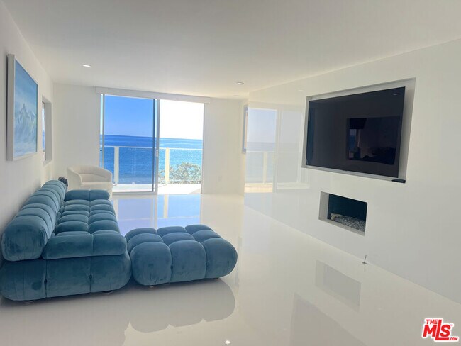 Foto del edificio - 22548 Pacific Coast Hwy