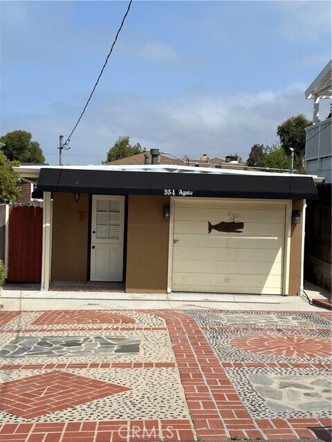 Primary Photo - 354 Agate St