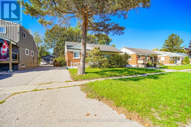 Photo du bâtiment - 82 Admiral Rd