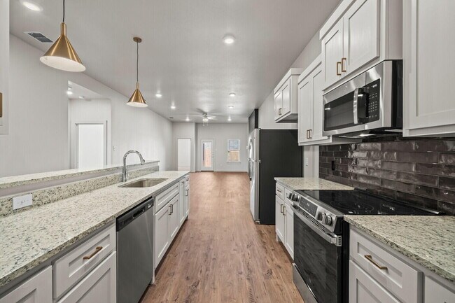 Foto del edificio - 4106 Trenton Ave